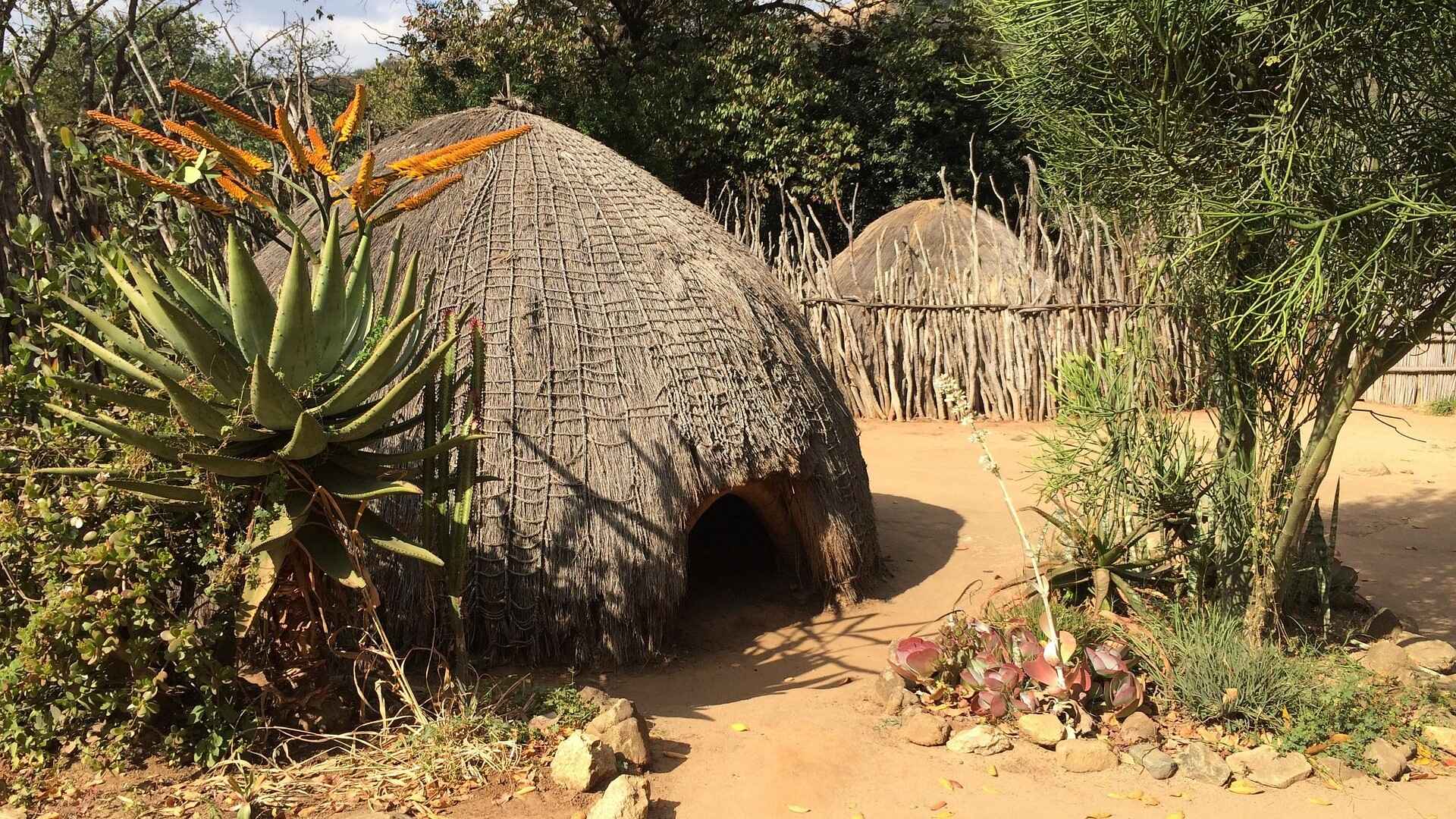 Swaziland huts